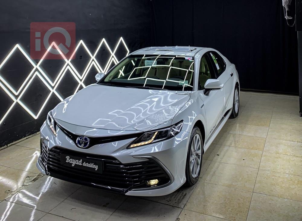 تۆیۆتا کامری